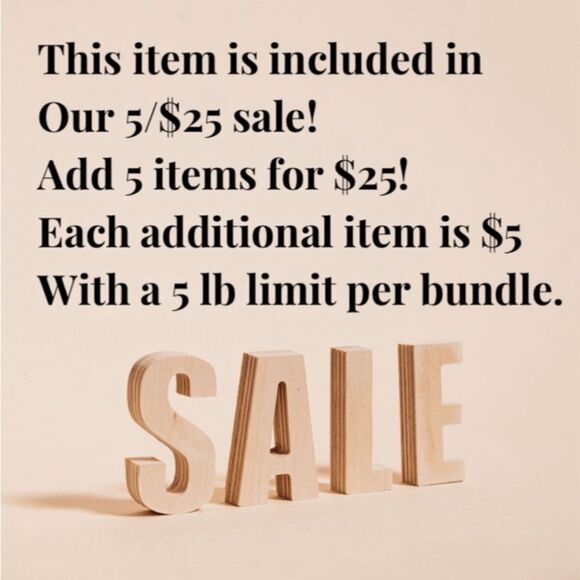 5/$25 Squeeze Blue Denim Girls Distressed Raw Hem Overall Jeans Pockets 10 - Picture 10 of 10